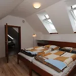 Apartamento Teddy 4*